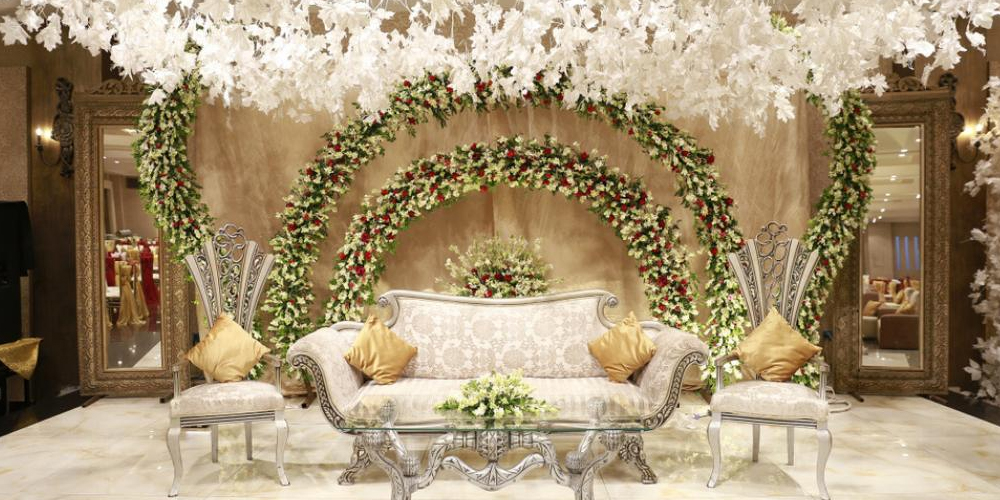 Engagement party planner in Varanasi